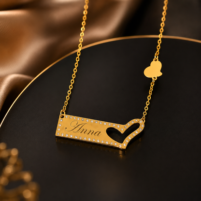 Personalized Heart Name Necklace – Engraved Pendant for Women