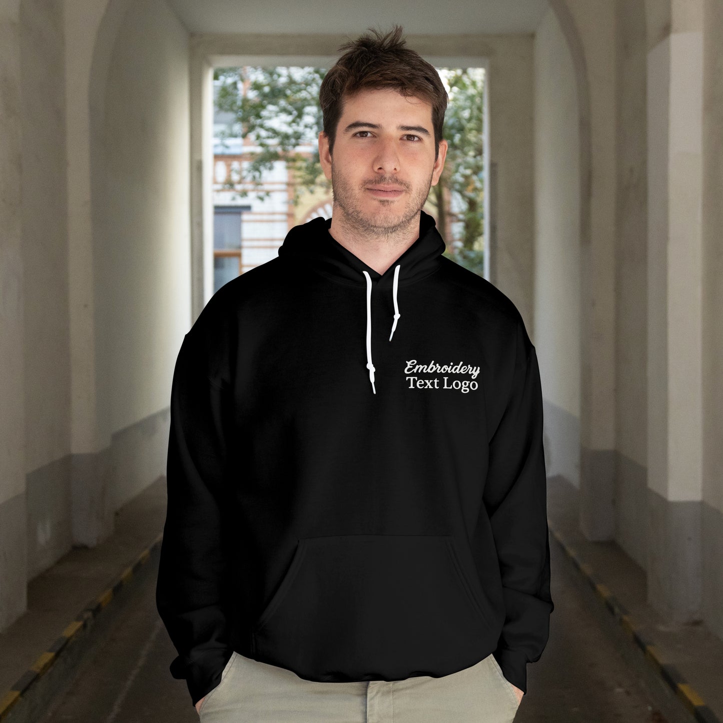 Sweat à capuche unisexe brodé personnalisé